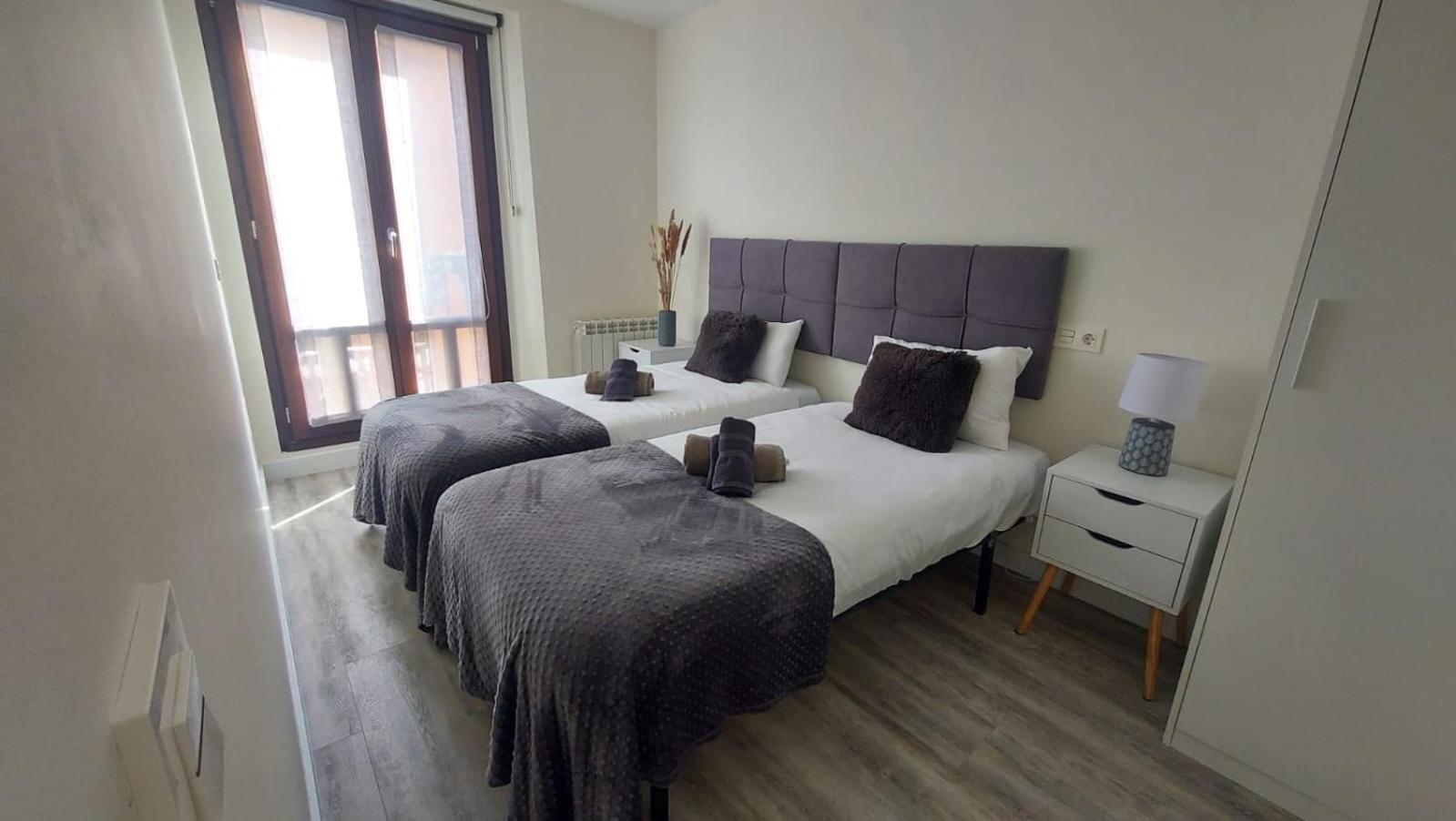 El Rincon De Valeria By Unique Rooms Burgos Exterior photo